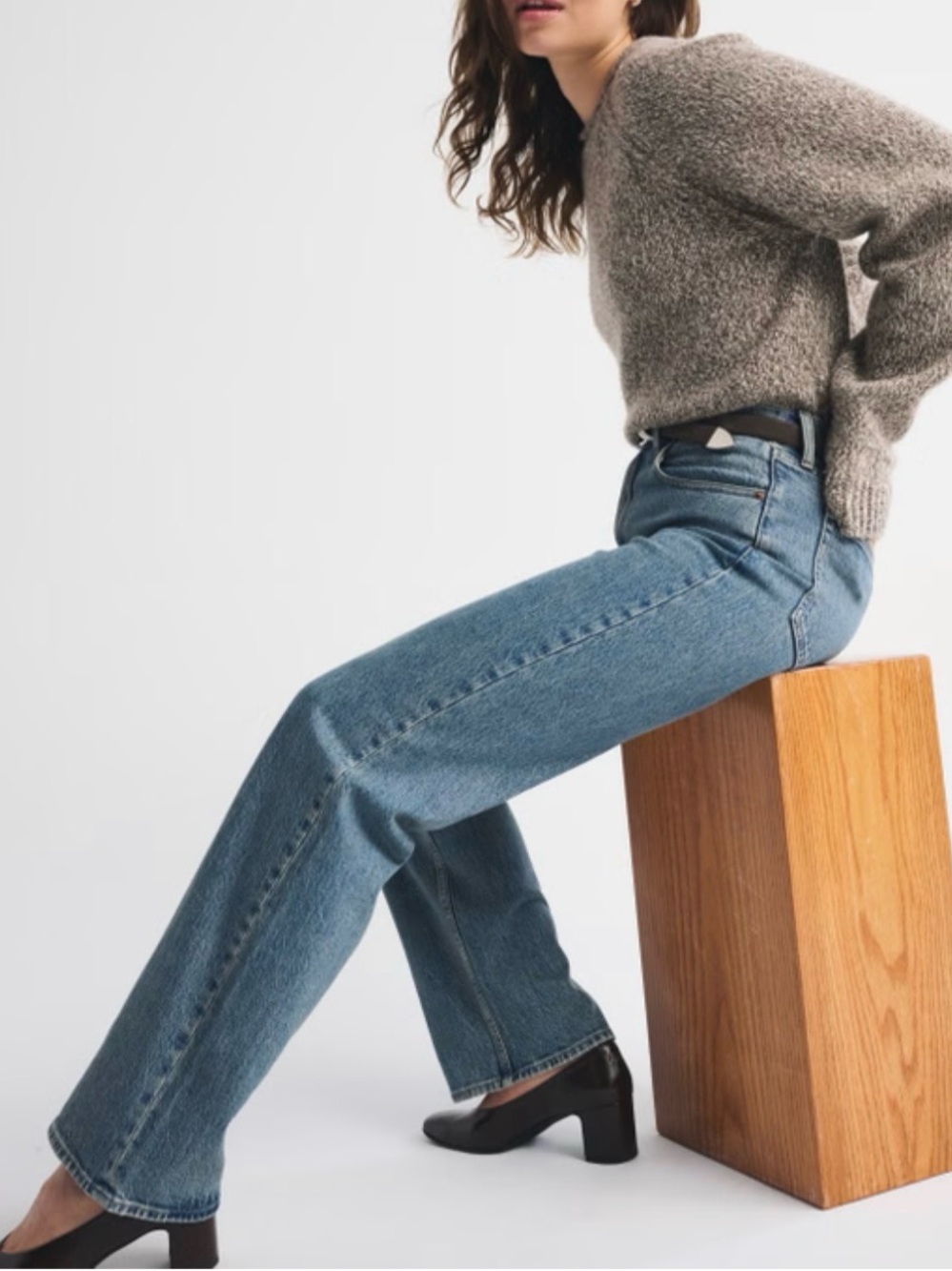 Abercrombie & Fitch High Rise 90s Relaxed Jean Med Wash 28/6r